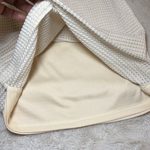 Elegant Cream Knit Mini Dress - Picture 7 of 7